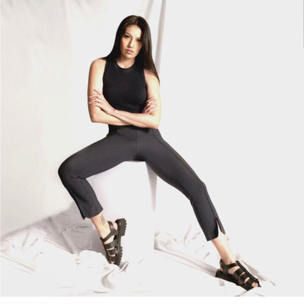 Epoque Evolution Jet Set Trouser Split Front Wrin… - image 10